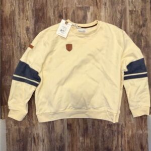 wannakome sweater new with tags XXL